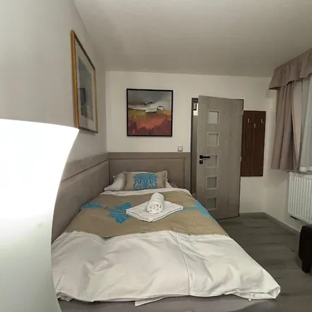 Apartment Gato Jenisov *