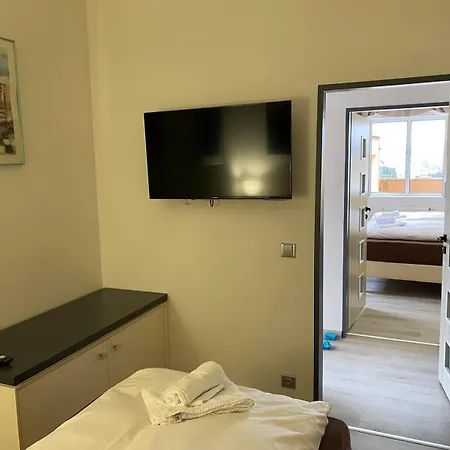Apartment Gato Jenisov
